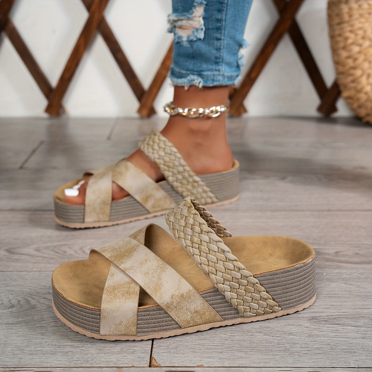 Women's Retro Bohemian Beach Sandals - Thick Platform Wedge Heel, Adjustable Straps, Synthetic Cover Upper & PU Sole - Summer Casual Travel Shoes for Women, Beach Shoes, Comfortable Wear, Open Toe Design, Durable Comfort