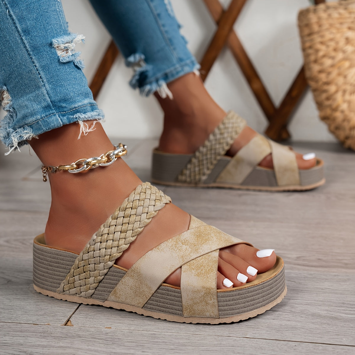 Women's Retro Bohemian Beach Sandals - Thick Platform Wedge Heel, Adjustable Straps, Synthetic Cover Upper & PU Sole - Summer Casual Travel Shoes for Women, Beach Shoes, Comfortable Wear, Open Toe Design, Durable Comfort