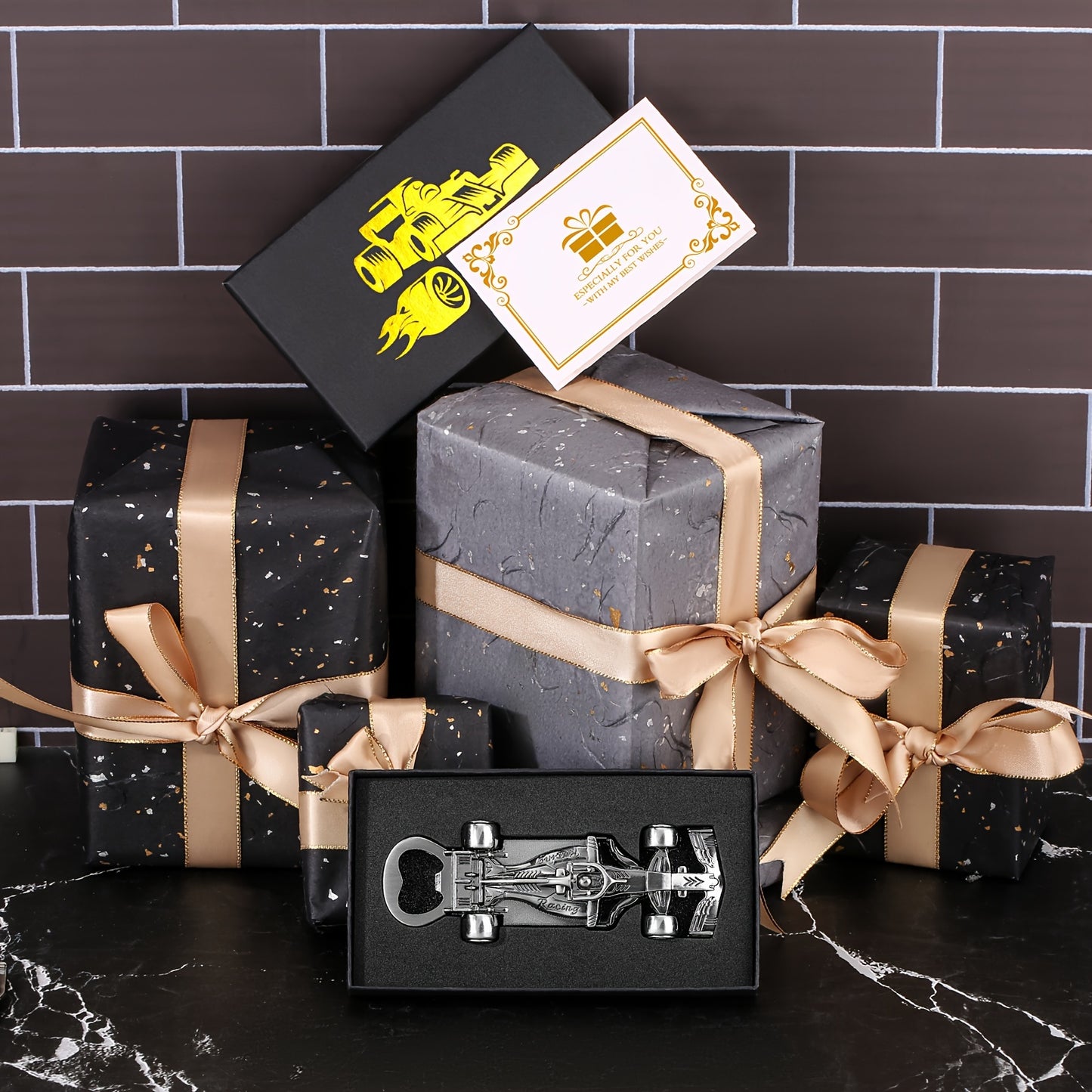 Décapsuleur Voiture de Course Cadeau Homme - Ouvre-Bouteille Racing avec Boîte Cadeau