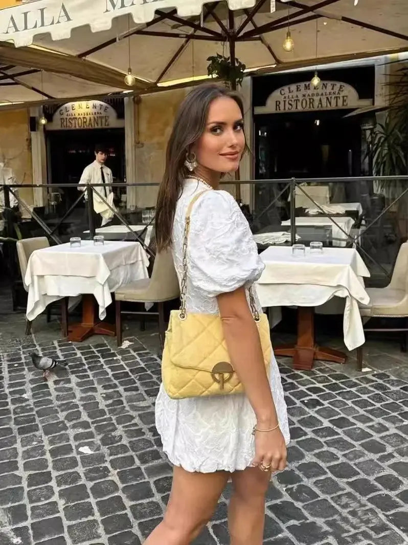 Mini Robe Brodée Blanche Col V - Manches Bouffantes Streetwear Été